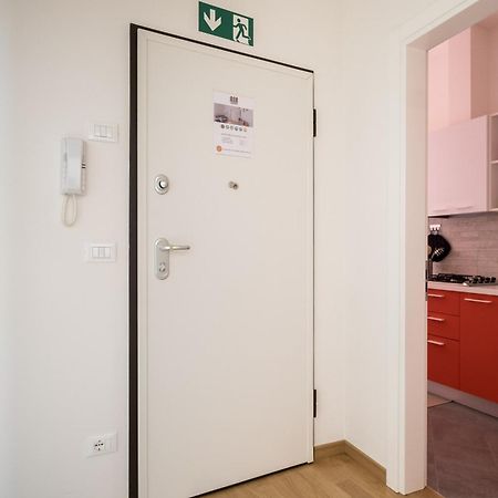 Canonica Suites Bolonia Habitación foto