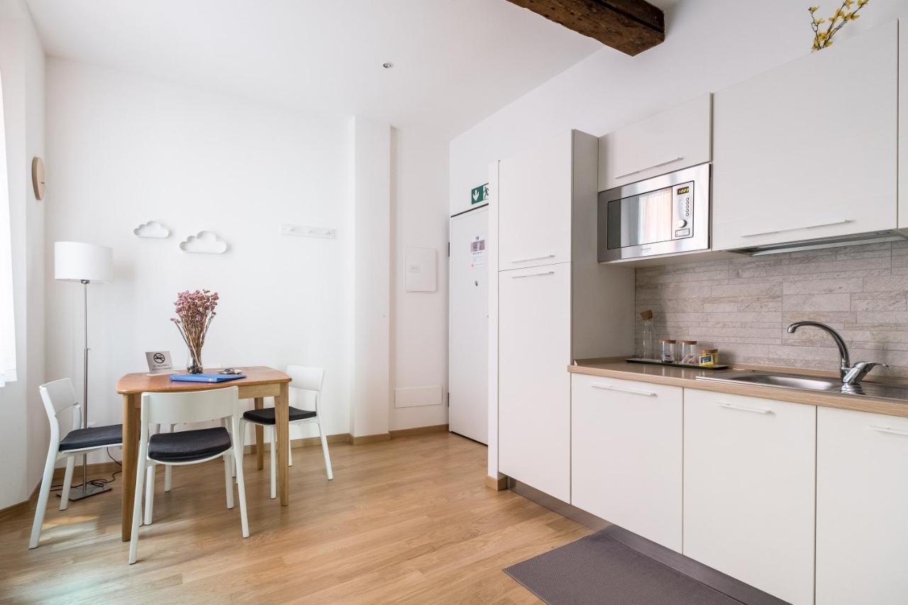 Canonica Suites Bolonia Exterior foto